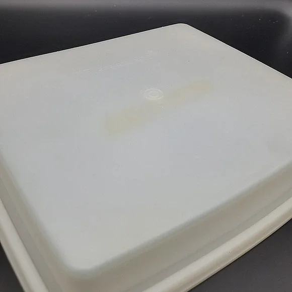 Vintage Tupperware Almond Deviled Eggs Keeper Tray w Lid 723 722 - Picture 10 of 12